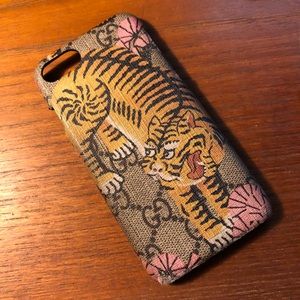 gucci tiger phone case